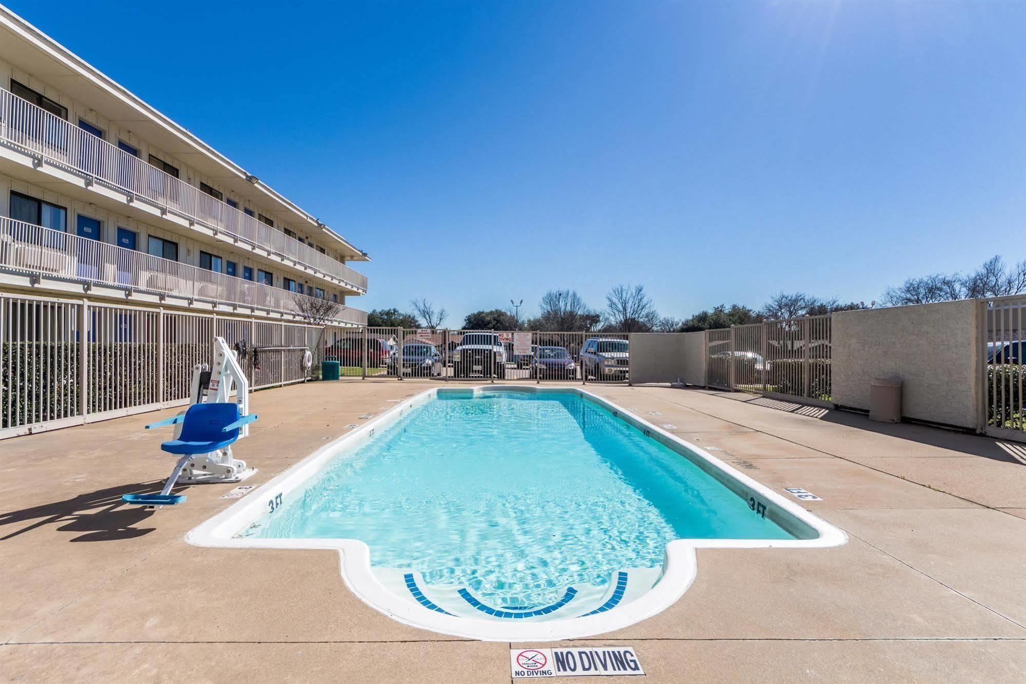 Motel 6-Garland, Tx - Dallas Экстерьер фото
